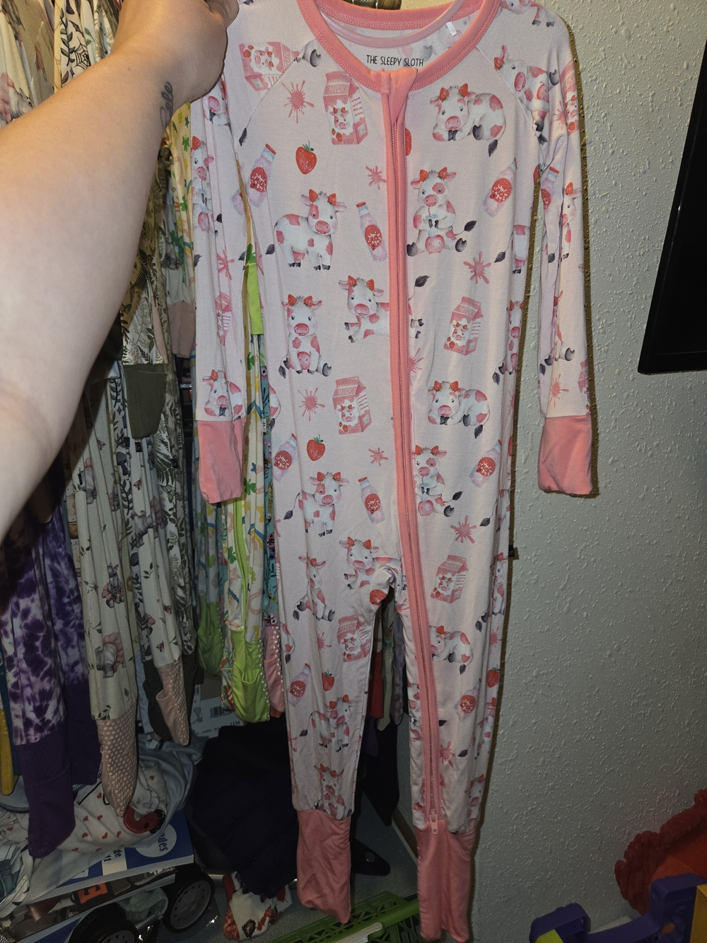 The Sleepy Sloth BERRYLICIOUS One-Piece CONVERTIBLE Footie NWOT BAMBOO